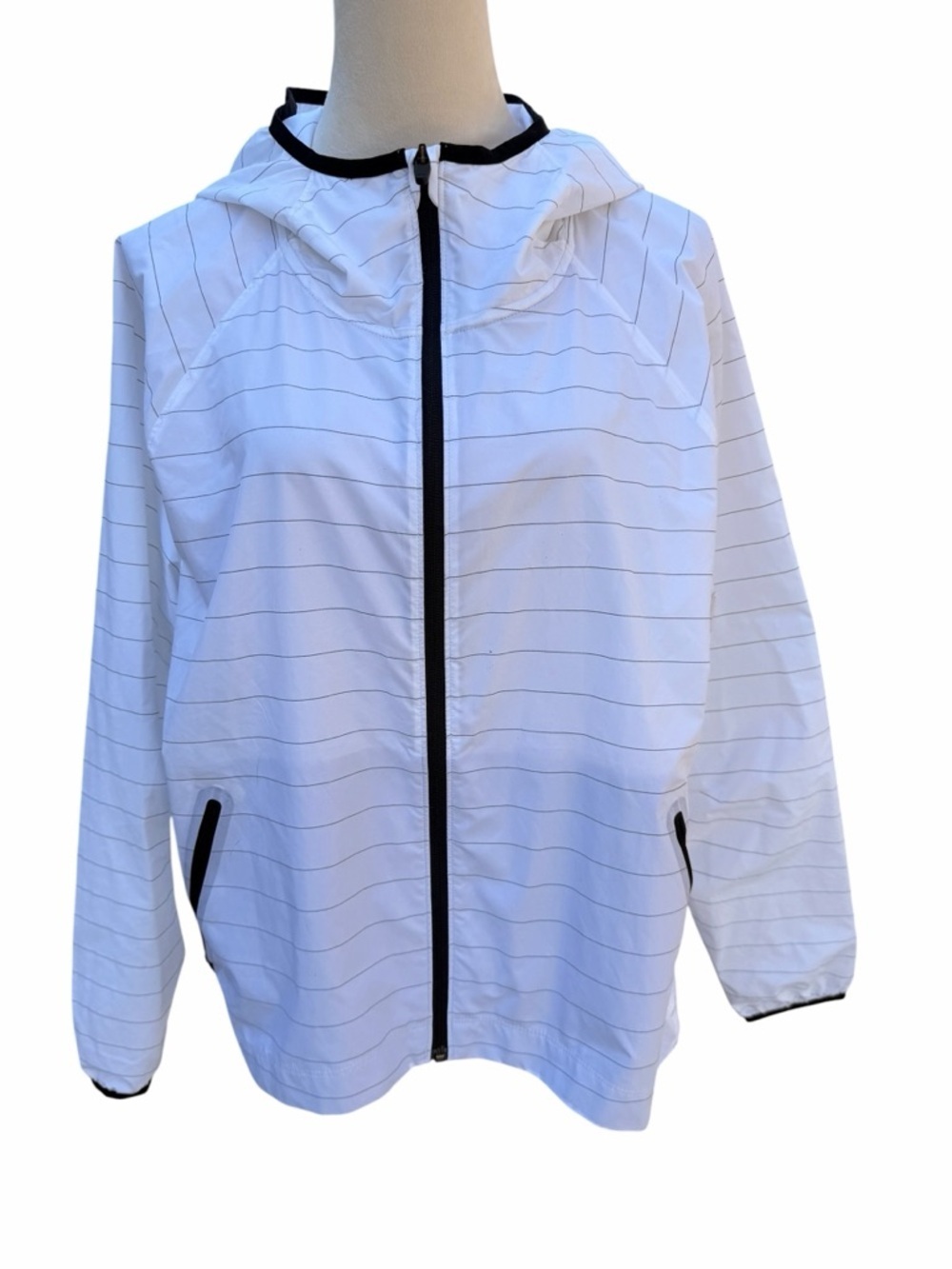 Oakley Women’s Large White Hooded Lightweight Jacket with Black Stripes